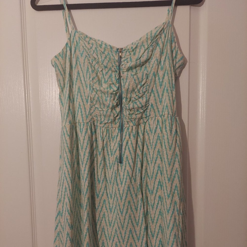 G by Guess strap dress size Large